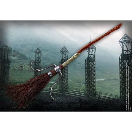 Harry Potter: Harry Potter Replica 1/1 Firebolt Broom 148cm