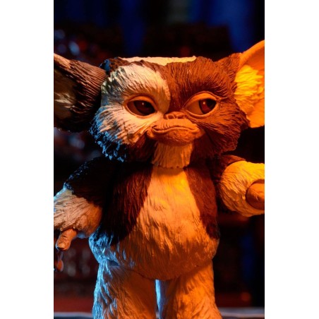NECA Gremlins: Gizmo Ultimate Action Figure 12 cm NECA Gremlins: Gizmo Ultimate Action Figure 12 cm