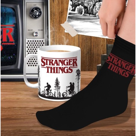 Stranger Things: Logo Mug and Socks Set