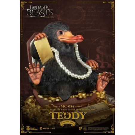 Fantastic Beasts: Teddy Niffler Master Craft Statue 21 cm Fantastic Beasts: Teddy Niffler Master Craft Statue 21 cm