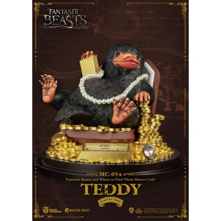 Fantastic Beasts: Teddy Niffler Master Craft Statue 21 cm