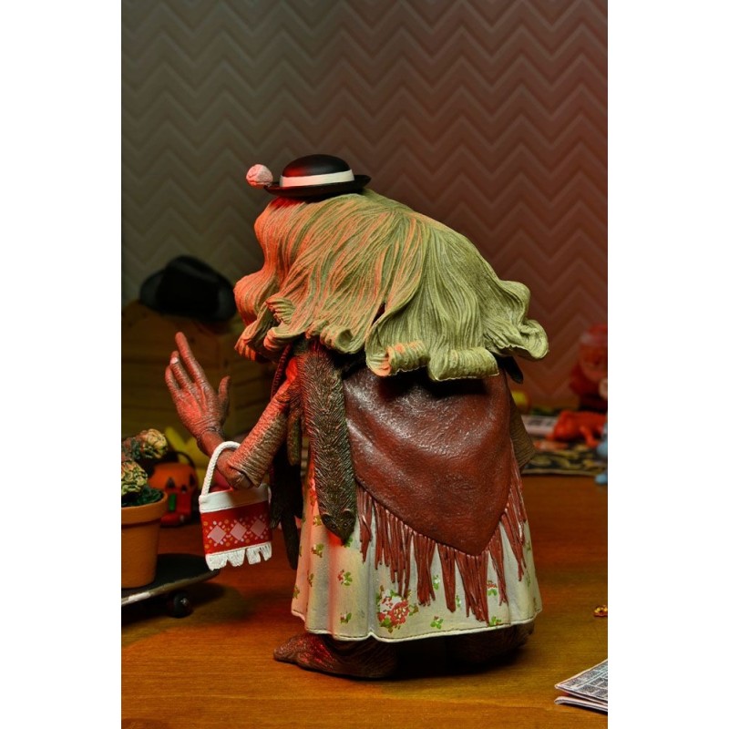 NECA Ultimate Dress-Up E.T. (40th Anniversary) Action Figure 18