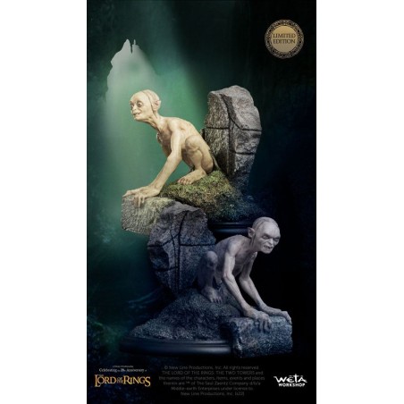 The Lord of the Rings: Gollum & Sméagol in Ithilien Mini Statue The Lord of the Rings: Gollum & Sméagol in Ithilien Mini Statue