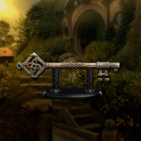 The Lord of the Rings: Key to Bag End 1/1 Replica 15 cm