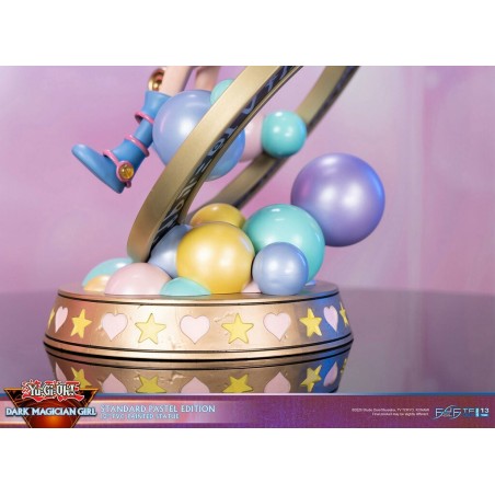 Yu-Gi-Oh: Dark Magician Girl Pastel Edition PVC Statue 30 cm Yu-Gi-Oh: Dark Magician Girl Pastel Edition PVC Statue 30 cm