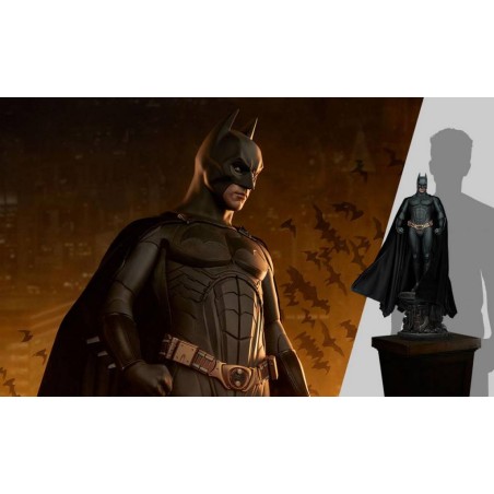 DC Comics: Batman Begins - Batman 1:4 Scale Statue 64 cm DC Comics: Batman Begins - Batman 1:4 Scale Statue 64 cm