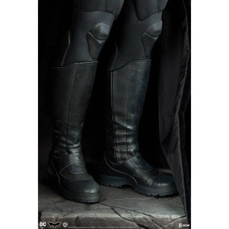 DC Comics: Batman Begins - Batman 1:4 Scale Statue 64 cm