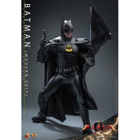 Hot Toys DC Comics: Batman Modern Suit 1:6 Scale Figure 30 cm