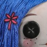Coraline: Plush Figure with Button Eyes (Stand) 152 cm Coraline: Plush Figure with Button Eyes (Stand) 152 cm