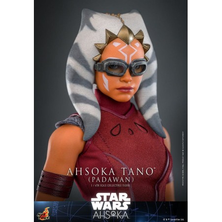 Hot Toys Star Wars: Ahsoka Tano (Padawan) 1/6 Scale Action