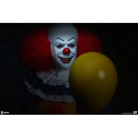 IT: 1990 - Pennywise 1:6 Scale Figure