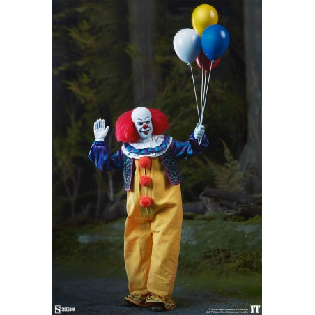 IT: 1990 - Pennywise 1:6 Scale Figure