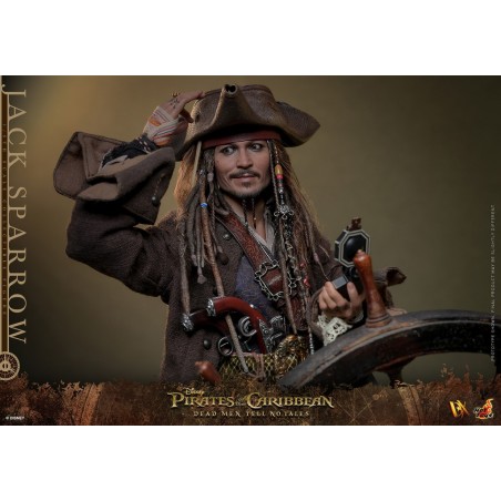 Hot Toys Pirates of the Caribbean: Jack Sparrow 1:6 Scale Figure