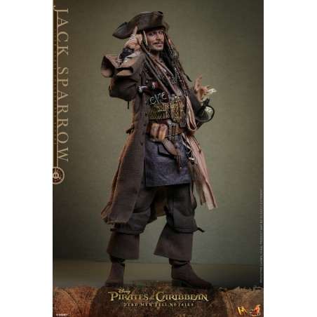 Hot Toys Pirates of the Caribbean: Jack Sparrow 1:6 Scale Figure